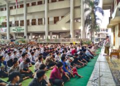 Gelar Salat Istisqa’, Ponpes Wali Barokah Ajak Santri Introspeksi dan Perbanyak Istighfar