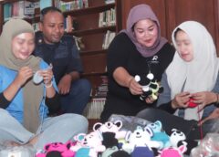 Lapas Kediri Latih Warga Binaan Merajut, Hasil Karya Mulai Masuk Rantai Produksi