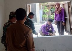 Pramuka Kota Kediri Renovasi Ringan Rumah Warga, Wujudkan Kepedulian Sosial