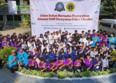 Hangatnya Jalan Sehat Reuni Akbar SMP Pawyatan Daha 1, Mbak Wali Ajak Alumni Rawat Silaturahmi