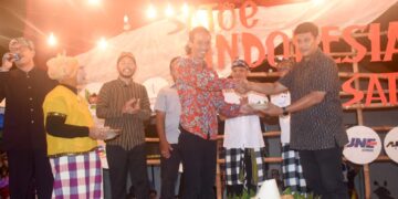 Wali Kota Kediri Ajak Warga Banjaran Viralkan Kampung Senja