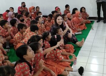 Sinergi Anggota DPRD Kota Kediri Termuda Dan BNN Perangi Narkoba Sedari Dini