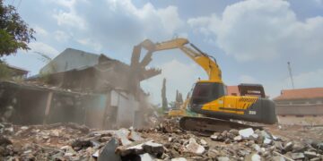Eksekusi 10 Rumah di Kota Kediri Diwarnai Penolakan