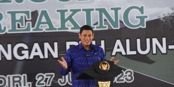 Wali Kota Kediri Lakukan Groundbreaking Pengembangan RTH Alun-Alun Kota Kediri