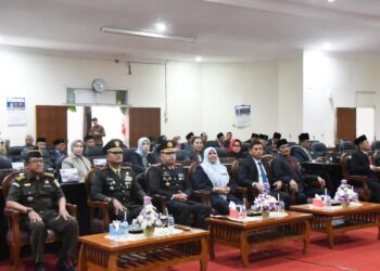 Rapat Paripurna DPRD Kota Kediri untuk mendengarkan pidato Kenegaraan Presiden Republik Indonesia Joko Widodo, Rabu (16/8)