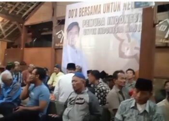 Relawan Dan Warga Di Kota Kediri Gelar Doa Bersama Dukung Walkot Solo Jadi Pemimpin Indonesia