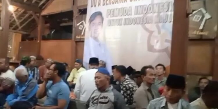 Relawan Dan Warga Di Kota Kediri Gelar Doa Bersama Dukung Walkot Solo Jadi Pemimpin Indonesia