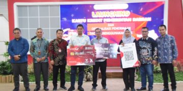 Wali Kota Kediri Launching Kartu Kredit Pemerintah Daerah dan QRIS Retribusi