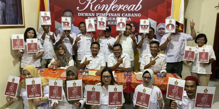 Warga Dan DPC Partai Gerindra Dukung Gibran Rakabuming Raka Sebagai Cawapres Prabowo