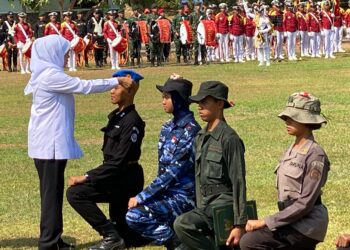 Gubernur Jawa Timur Hadiri Pembaretan 5 SMA Taruna di Jatim Dan Harapan Untuk Masa Depan