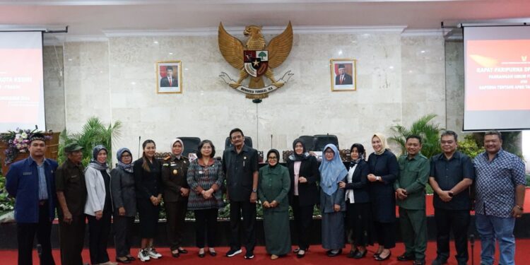 Paripurna DPRD Kota Kediri APBD Anggaran 2024 Dan Jawaban PJ Wali Kota Kediri Soal Pandangan Umum Fraksi
