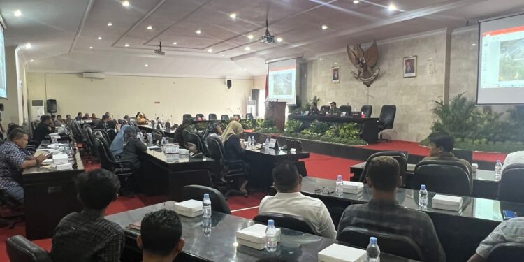 Dewan Minta Perselisihan Proyek RTH Alun-alun Kota Kediri Bisa Mediasi