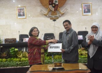 Paripurna DPRD Kota Kediri : Raperda APBD 2024 Disetujui, Rekomendasi Dewan Akan Jadi Catatan Penting  Ditindaklanjut