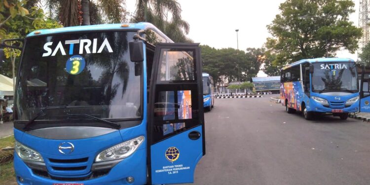 Tingkatkan Layanan Angkutan Umum, Dishub Kota Kediri Tambah Dua Armada Bus Satria