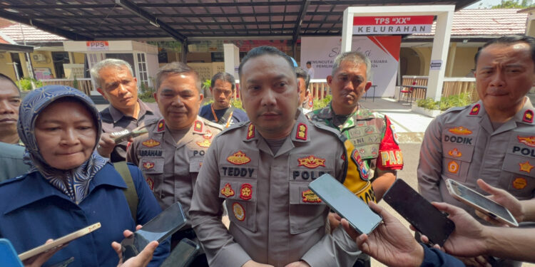 Siapkan Personil Paham Alur Dan Pengamanan Pemilu 2024, Polres Kediri Kota Gelar Apel Pengamanan dan Simulasi TPS