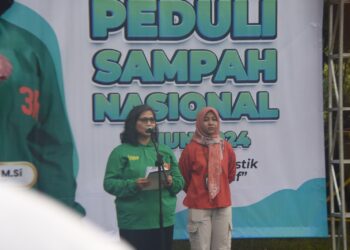 Peringati Hari Peduli Sampah Nasional, Pj Wali Kota Kediri Pimpin Apel Warga
