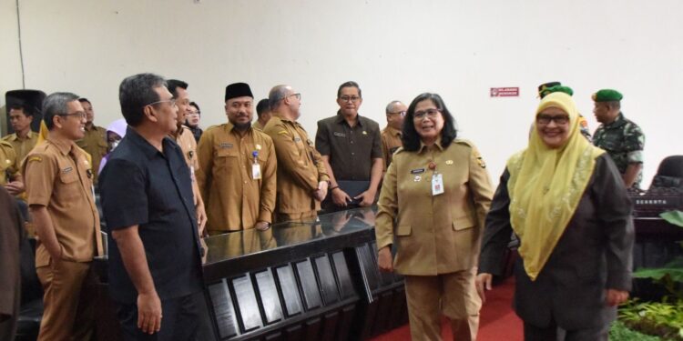 Pj Wali Kota Kediri Beri Penjelasan Pengajuan LKPJ Tahun Anggaran 2023