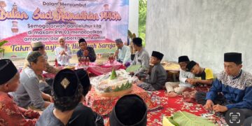 1000 Nasi Lengkong Dan Sembako Dibagikan Warga Peringati Tradisi Megengan Ramadan