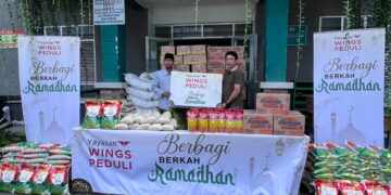 Yayasan Wings Peduli Beikan Paket Sembako Di Ponpes LIrboyo Kediri