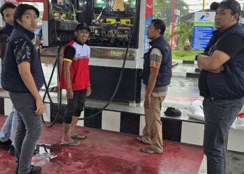 Polisi Kediri Sidak SPBU dan Pastikan Pasokan BBM Aman Untuk Warfa Kediri