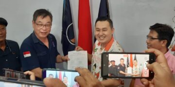 Ronny Siswanto, Pengusaha Muda Daftarkan Diri Bacawali Ke Partai Nasdem