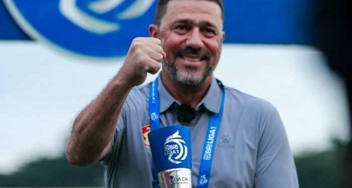 Marcelo Rospide Tetap Tangani Skuad Macan Putih