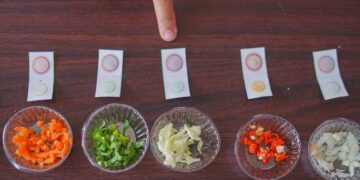 Uji bahan pangan di pasar kota kediri