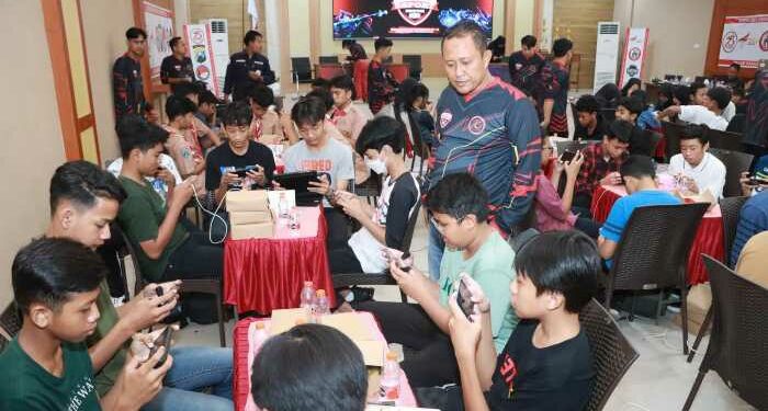 Polres Kediri Dekatkan Diri Ke Masyarakat Melalui Turnamen Voli