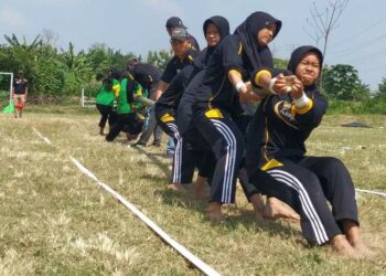 Lomba permainan tradisional pelajar Kediri 2024