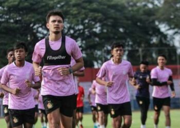Pj Wali Kota Evaluasi Kinerja PDAM Tirta Dhaha, Berikut Hasilnya