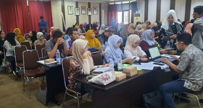 Kejar Target SIINAS, Disperdagin Kota Kediri Lakukan Pendampingan Pada Pelaku Usaha