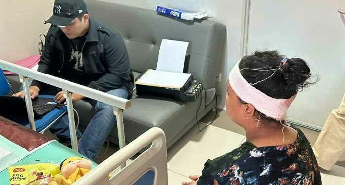 Serahkan Bantuan, Polres Kediri Terus Pantau Kondisi Korban Penyiraman Air Keras