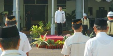 Momen Upacara HUT RI ke 79, PG Pesantren Baru Apreasiasi Dedikasi Karyawan