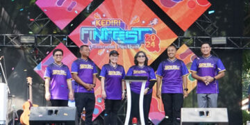 Seruan Lanjutkan Sambut Kedatangan Mas Dhito di Kampanye Perdana