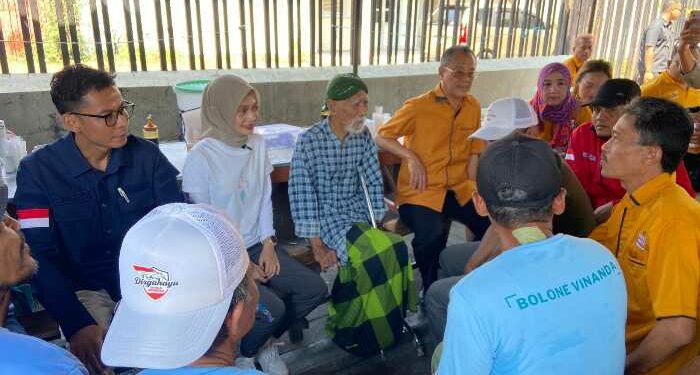 Untuk Kota Kediri Lebih MAPAN, Tukang Becak, Ojek dan PKL Stasiun Dukung Vinanda-Gus Qowim