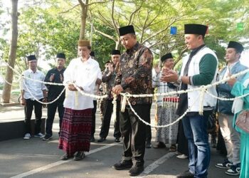 Mas Dhito Borkomitmen Selesaikan Persoalan Guru Honorer