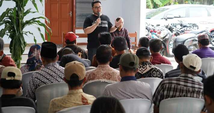 Warga Sebut Mas Dhito Sosok Pemimpin yang Terbukti Bisa Bangun Koneksi