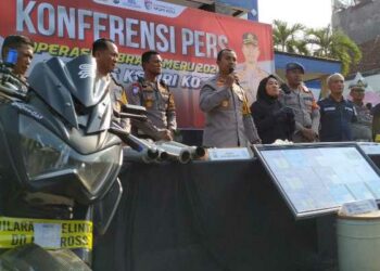 Kelompok Pengusaha Keluarga Bawean Komitmen Dukung Vinanda – Gus Qowim