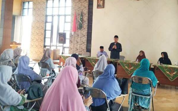 Kelompok Pengusaha Keluarga Bawean Komitmen Dukung Vinanda – Gus Qowim