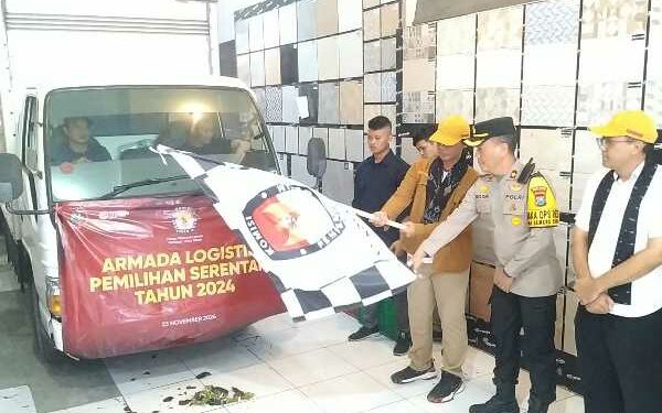 KPU Kota Distribusikan Logistik, Bilik Suara Berangkat Lebih Dulu