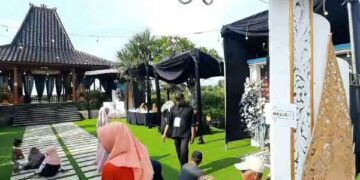 Mengintip Pemungutan Suara Pilkada Serentak di Kediri, Ada TPS Unik Semewah Tenda Pernikahan