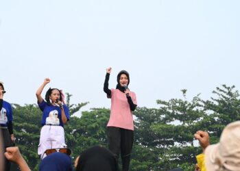 Gelar Fun Run, Vinanda – Gus Qowim Ajak Warga Kota Kediri Hidup Sehat