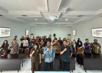 Tanamkan Budaya Anti Korupsi, DPMPTSP Kota Kediri Lakukan Sosialisasi Hukum