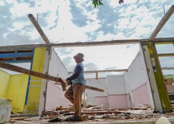 Revitalisasi Pasar Ngadiluwih Dimulai 2025 , Bangunan Mulai Dibongkar