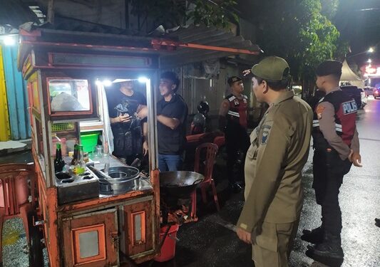 Sosialisasi Penertiban PKL Jalan Dhoho, Pemkot Kediri Dirikan Posko Pemantauan