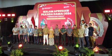 Gelar Malam Apresiasi Pilkada Damai, KPU Kabupaten Kediri Turut Gandeng Puluhan Pelukis