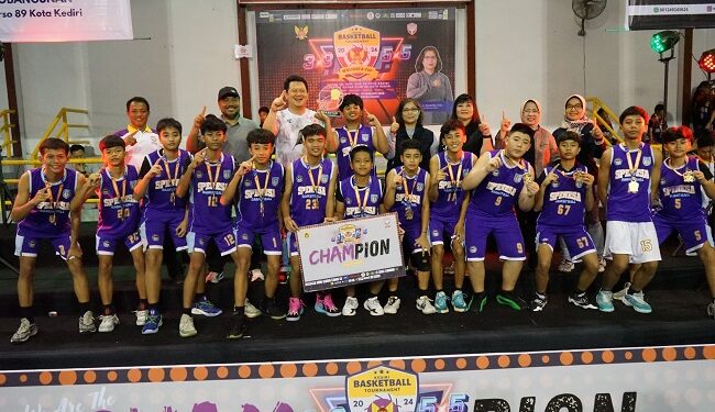 Para Juara Turnamen Pelajar Kota Kediri Wali Kota Cup 2024