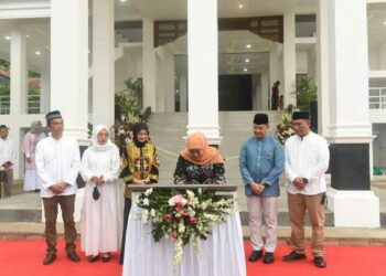 Pelepasan PJ Wali Kota Kediri Penuh Haru, Mbak Vinanda Sampaikan Terima Kasih