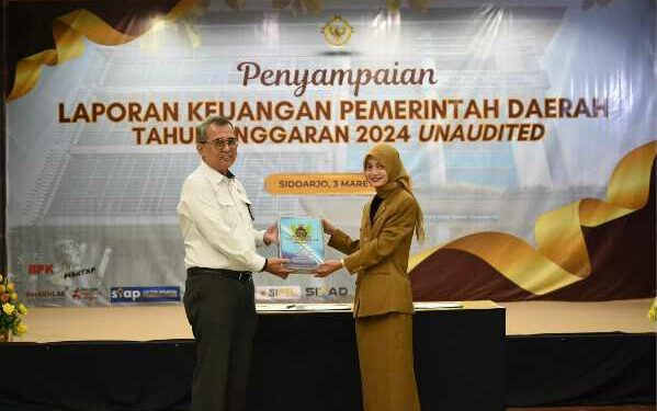 Pelepasan PJ Wali Kota Kediri Penuh Haru, Mbak Vinanda Sampaikan Terima Kasih