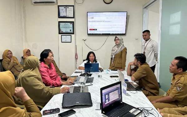 Dekatkan Pelayanan Perijinan, DPMPTSP Sosialisasikan Program ‘Administrasi Warga All In Kelurahan’ Ke Petugas Kelurahan